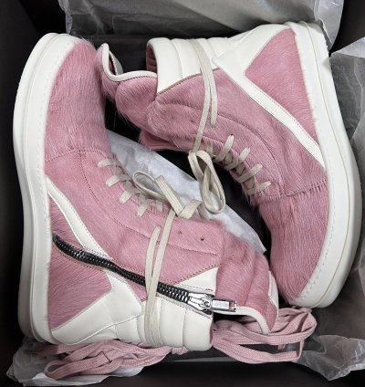 Rick owens fw22 strobe pony hair pink geobasket