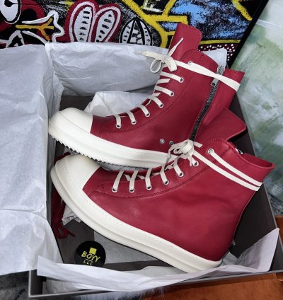 RICK OWENS HI TOP SNEAKERS