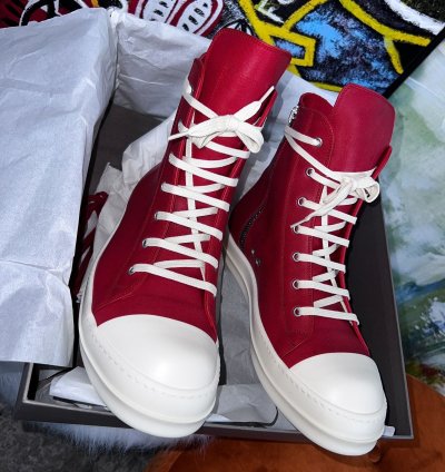 RICK OWENS HI TOP SNEAKERS