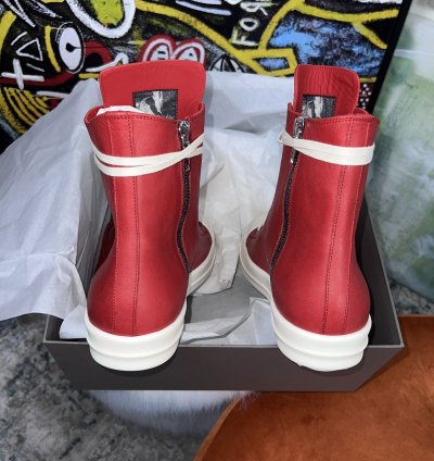 RICK OWENS HI TOP SNEAKERS