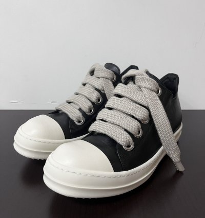 RICK OWENS JUMBO LACE RAMONES LOW SNEAKER