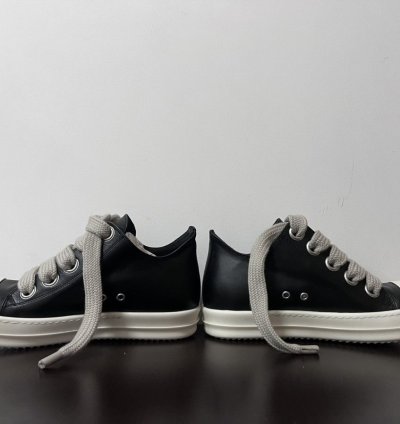 RICK OWENS JUMBO LACE RAMONES LOW SNEAKER