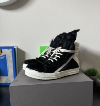 Rick Owens Lido Geobasket High Black Milk Fur Sneakers