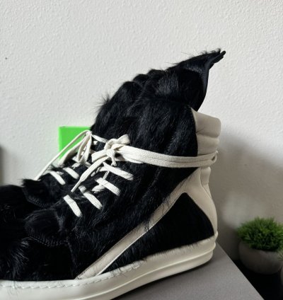 Rick Owens Lido Geobasket High Black Milk Fur Sneakers