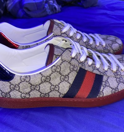 100 authentic Gucci Ace GG Supreme sneaker