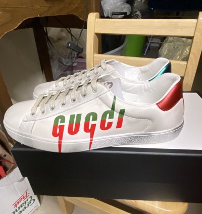 Ace blade print sneaker sz 10us(9 in Gucci)
