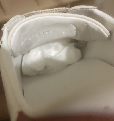 Ace blade print sneaker sz 10us(9 in Gucci)