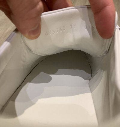 Ace with collapsible back