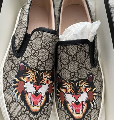 Angry cat Gucci slide on sneakers
