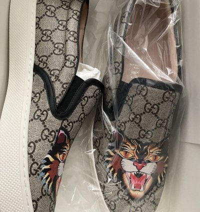 Angry cat Gucci slide on sneakers