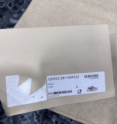 Brand New Gucci Rhyton Size 10US - (9G)