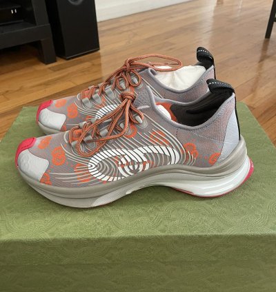 Brand New Gucci Run Sneakers Grey Orange Red sz 6 5 7