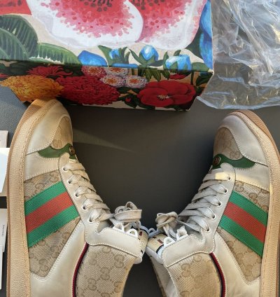 Brand New Limited Edition Distressed Washed GG Logo Sneaker