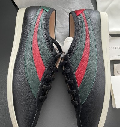 Brand New Rare Super Runway Web ACE Bee Leather Sneaker