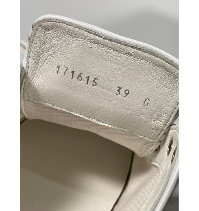 CONDITION - BRAND NEW GUCCI SNEA TESS GOMMA 9041 MENS 8 5