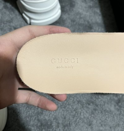 Fits (3-3 5 Mens) Gucci Flashtrek Crystals White Gold Pink