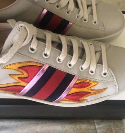 Grails New Gucci Flames Shoes Size 9 5