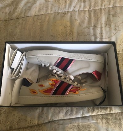 Grails New Gucci Flames Shoes Size 9 5
