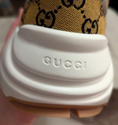 Gucci 14 5 multicolor rhyton sneakers