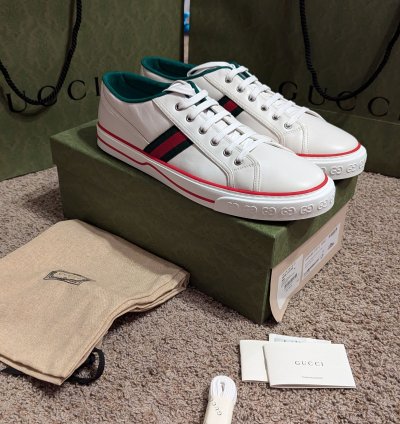 Gucci 1977 leather sneakers