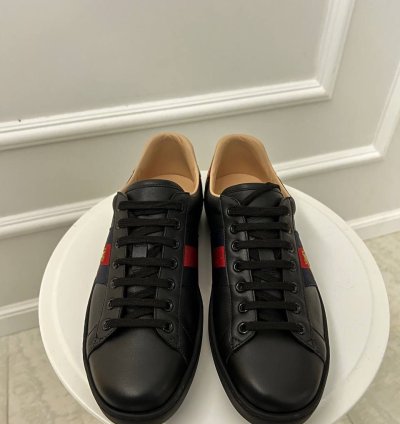 GUCCI ACE black bees