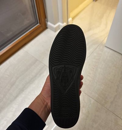 GUCCI ACE black bees