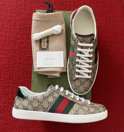 Gucci Ace GG Supreme Bees Sneaker Size 11