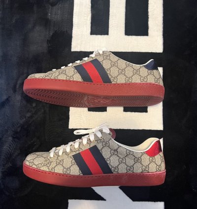 Gucci Ace GG Supreme Red Sneaker