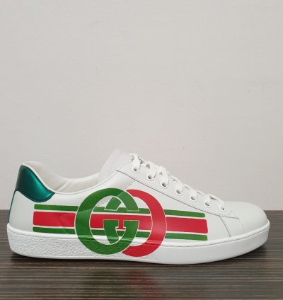 Gucci ace low top sneakers 10