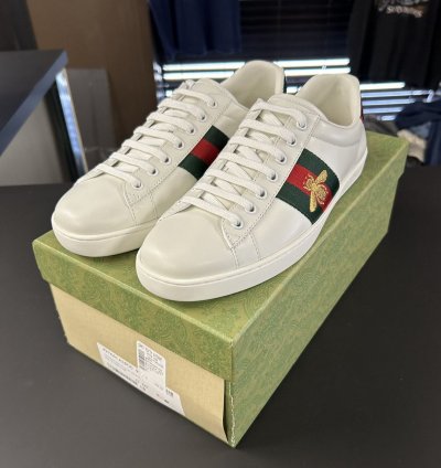 Gucci ace white bee sneaker