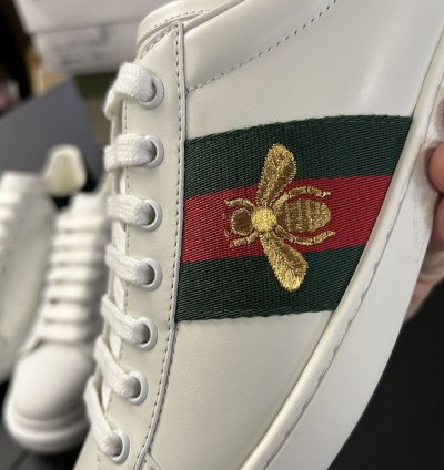 Gucci ace white bee sneaker