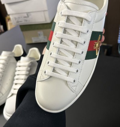Gucci ace white bee sneaker