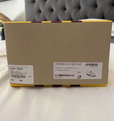 Gucci Adidas Gazelle Beige Low-Top Sneakers