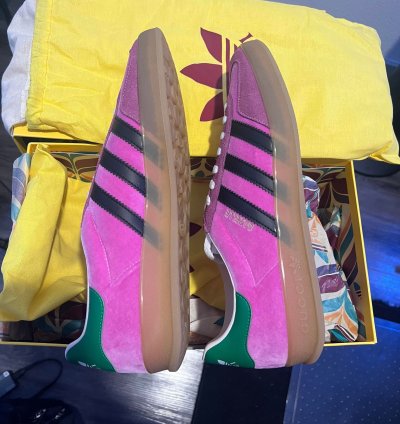 Gucci adidas Gazelle Pink