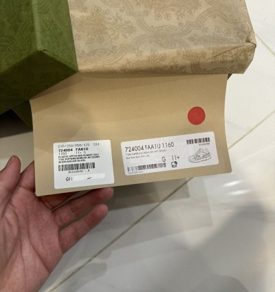 Gucci Basket Low-Top Sneakers White Green Black