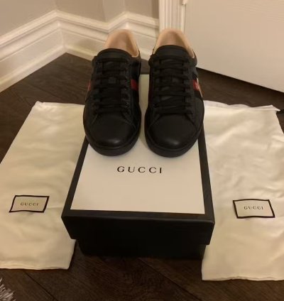 Gucci Bee Sneakers