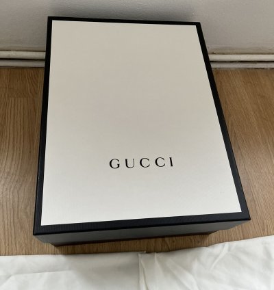 Gucci Flashtrek SEGA Green Removable Crystal