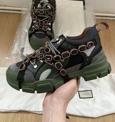 Gucci Flashtrek SEGA Green Removable Crystal