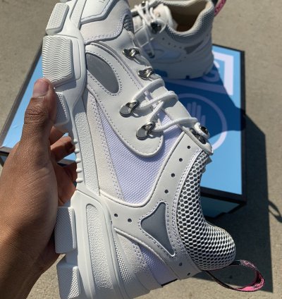 Gucci Flashtrek White Leather Sneakers