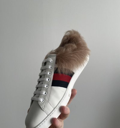 Gucci Fur Bee Ace sneaker