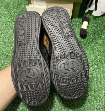 Gucci GG Embossed Black Brown Size 7