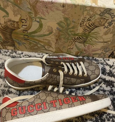 Gucci GG Tiger Ace Sneaker size 8