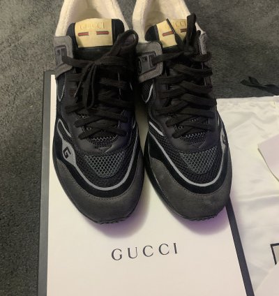 Gucci line
