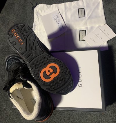 Gucci line