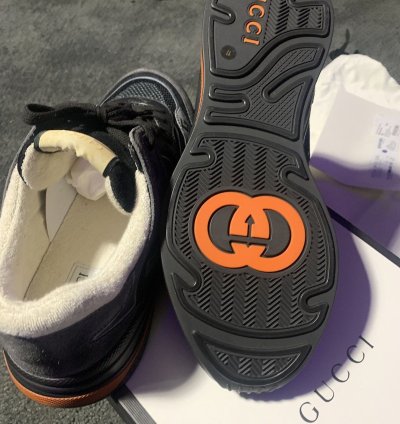 Gucci line