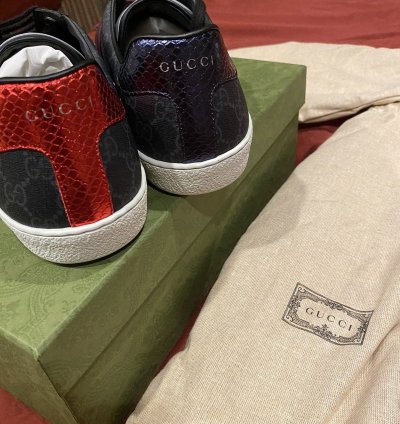 Gucci Lowtop Black Laced Sneakers