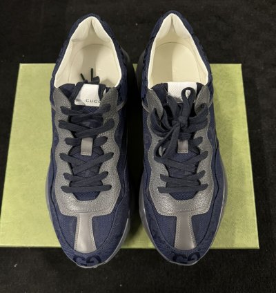 GUCCI MACRO GG CANVAS 725932