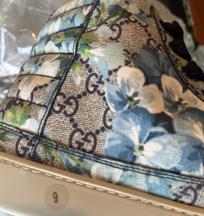 GUCCI Men Bloom Print Supreme GG Blue Hi Top Sneaker