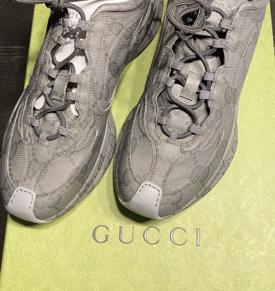 Gucci Men Run Sneakers in Graphite grey