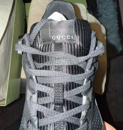 Gucci Mens Jones leather sneakers